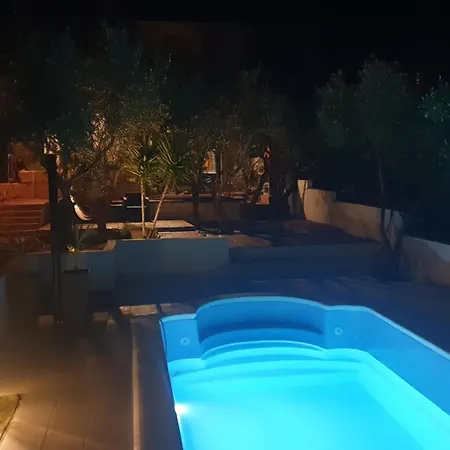 Charming House In Holiday home *